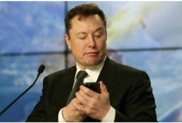 Elon Musk Twitter'ı eleştirdi